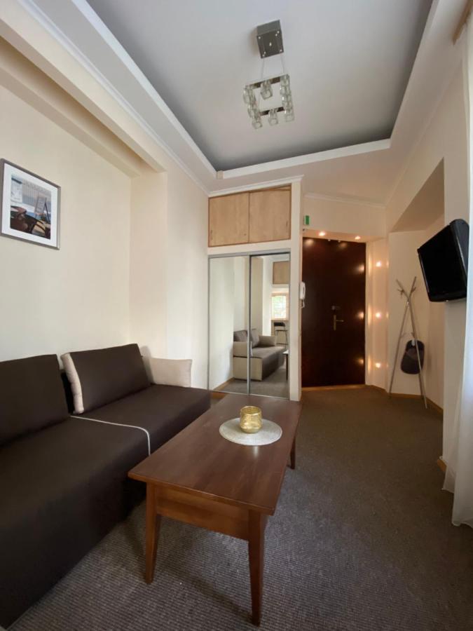 Family Apartment Lviv Exteriör bild